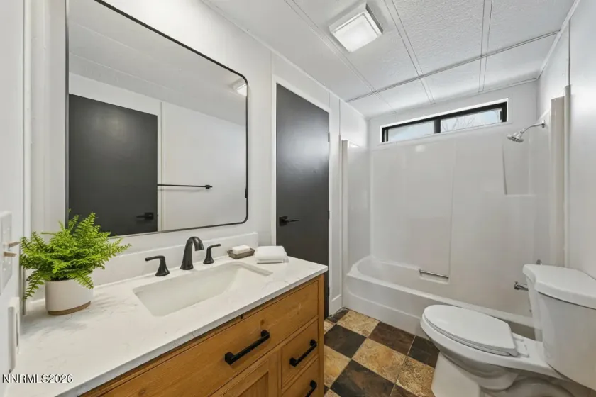 16370 Enargite, Reno, Nevada 89521, 3 Bedrooms Bedrooms, ,2 BathroomsBathrooms,Residential,Residential,Enargite,260004660