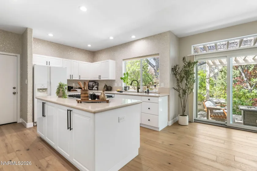 3885 Chinook Creek, Reno, Nevada 89519, 3 Bedrooms Bedrooms, ,4 BathroomsBathrooms,Residential,Residential,Chinook Creek,260004659