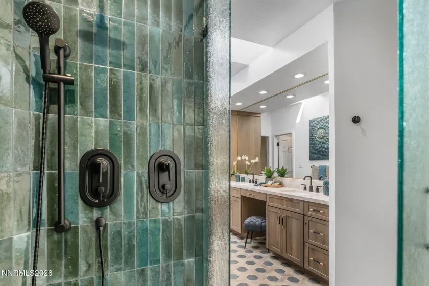 3885 Chinook Creek, Reno, Nevada 89519, 3 Bedrooms Bedrooms, ,4 BathroomsBathrooms,Residential,Residential,Chinook Creek,260004659