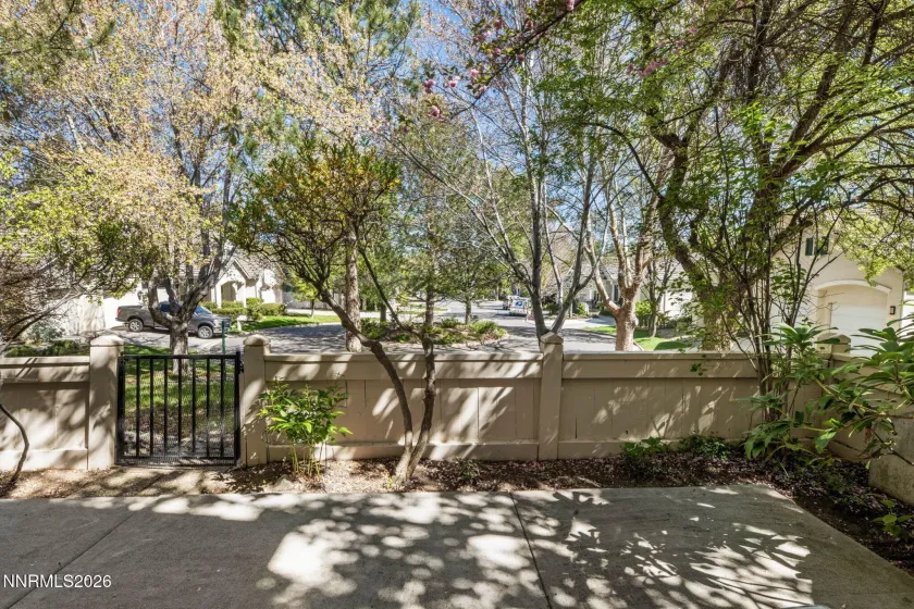 3885 Chinook Creek, Reno, Nevada 89519, 3 Bedrooms Bedrooms, ,4 BathroomsBathrooms,Residential,Residential,Chinook Creek,260004659