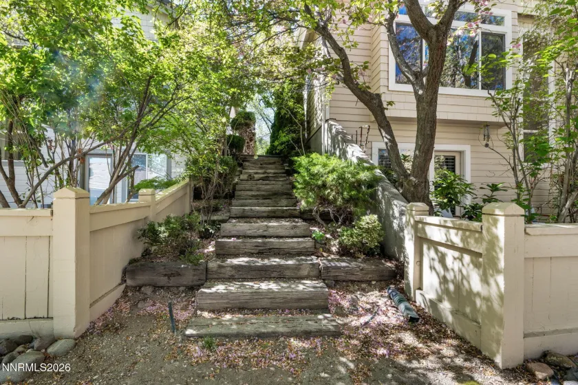 3885 Chinook Creek, Reno, Nevada 89519, 3 Bedrooms Bedrooms, ,4 BathroomsBathrooms,Residential,Residential,Chinook Creek,260004659