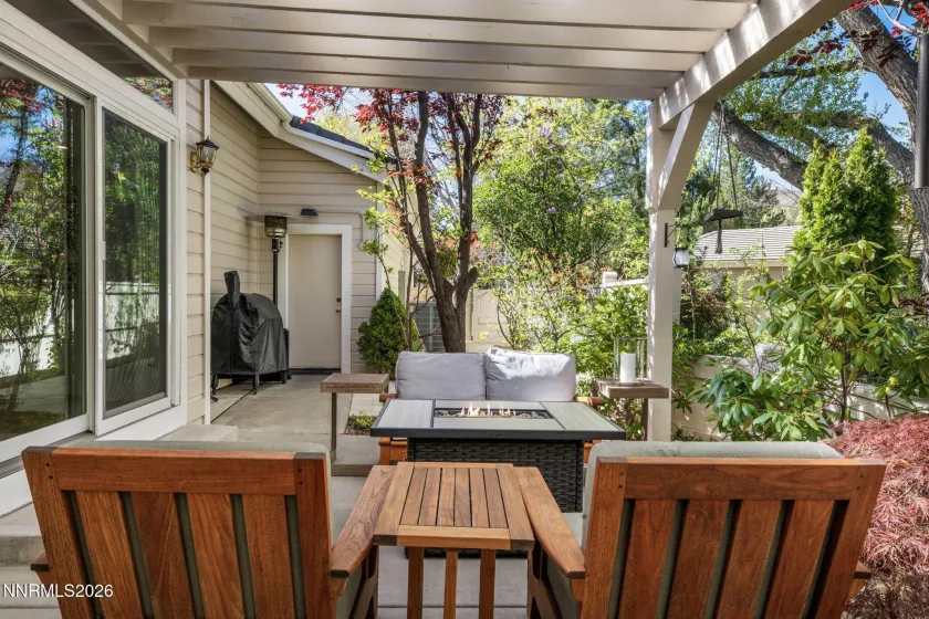 3885 Chinook Creek, Reno, Nevada 89519, 3 Bedrooms Bedrooms, ,4 BathroomsBathrooms,Residential,Residential,Chinook Creek,260004659