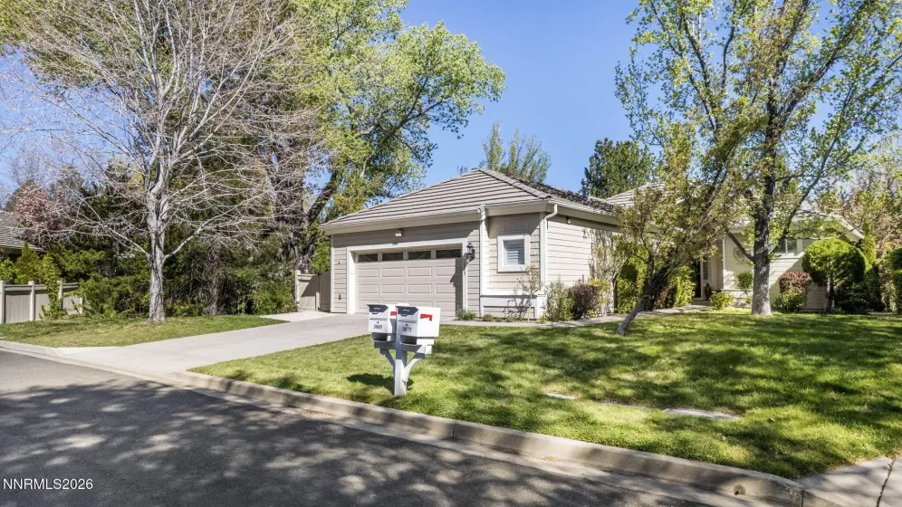 3885 Chinook Creek, Reno, Nevada 89519, 3 Bedrooms Bedrooms, ,4 BathroomsBathrooms,Residential,Residential,Chinook Creek,260004659