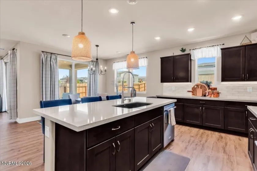 2332 Millville, Sparks, Nevada 89441, 4 Bedrooms Bedrooms, ,3 BathroomsBathrooms,Residential,Residential,Millville,260004663