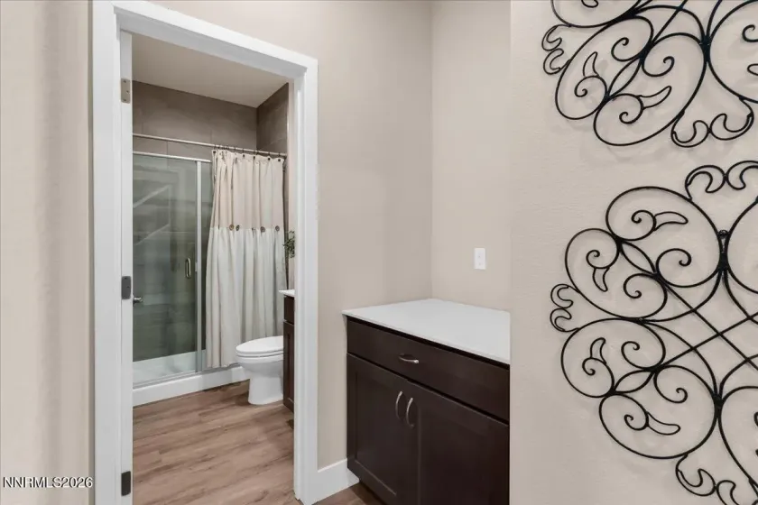 2332 Millville, Sparks, Nevada 89441, 4 Bedrooms Bedrooms, ,3 BathroomsBathrooms,Residential,Residential,Millville,260004663