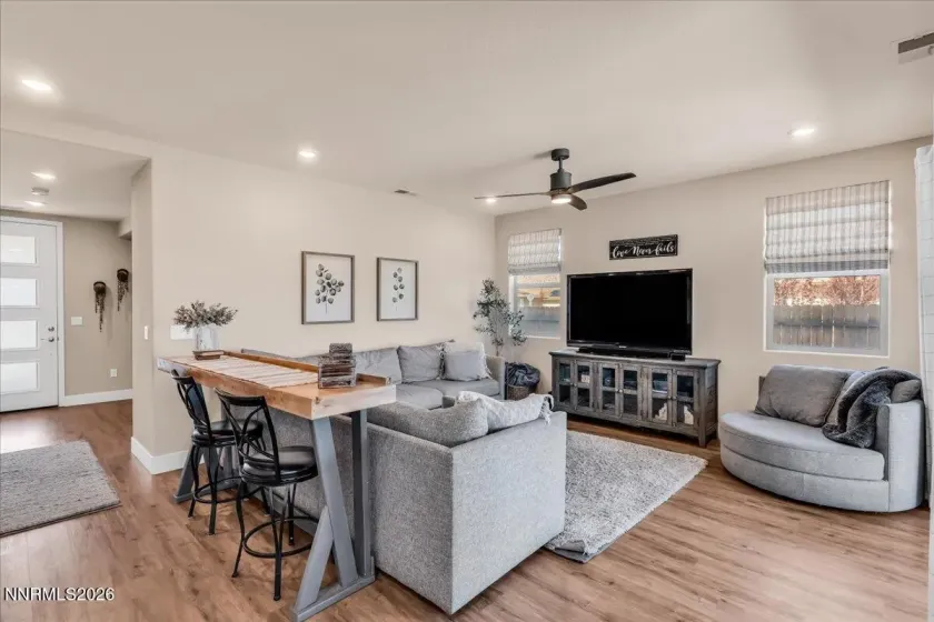 2332 Millville, Sparks, Nevada 89441, 4 Bedrooms Bedrooms, ,3 BathroomsBathrooms,Residential,Residential,Millville,260004663