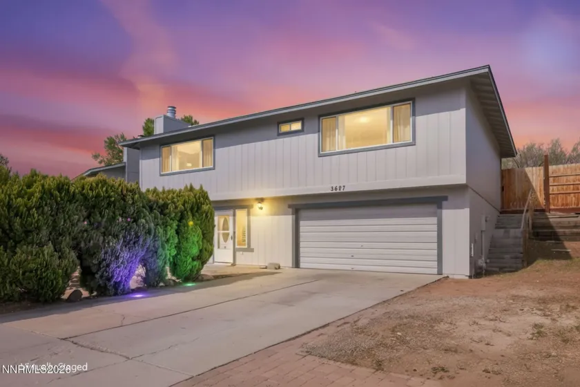 3627 Keogh, Sparks, Nevada 89431, 4 Bedrooms Bedrooms, ,3 BathroomsBathrooms,Residential,Residential,Keogh,260004665