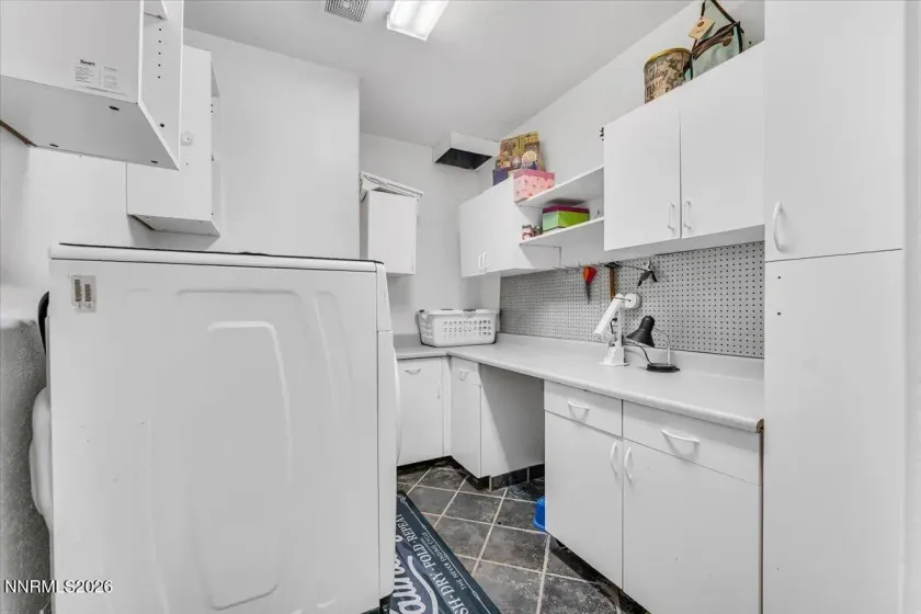 15770 Rocky Vista, Reno, Nevada 89521, 5 Bedrooms Bedrooms, ,3 BathroomsBathrooms,Residential,Residential,Rocky Vista,260004666