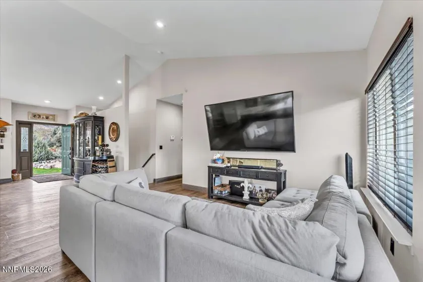 15770 Rocky Vista, Reno, Nevada 89521, 5 Bedrooms Bedrooms, ,3 BathroomsBathrooms,Residential,Residential,Rocky Vista,260004666