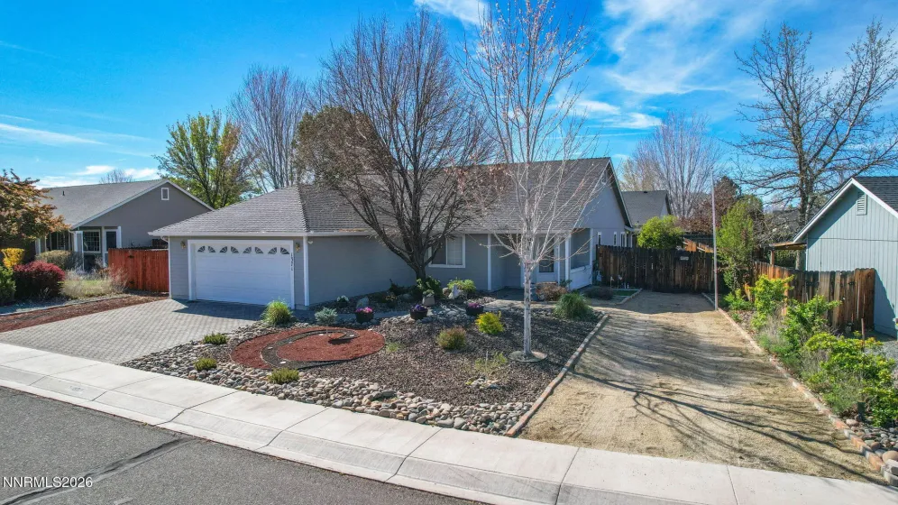 1371 Winwood, Gardnerville, Nevada 89410, 4 Bedrooms Bedrooms, ,2 BathroomsBathrooms,Residential,Residential,Winwood,260004667