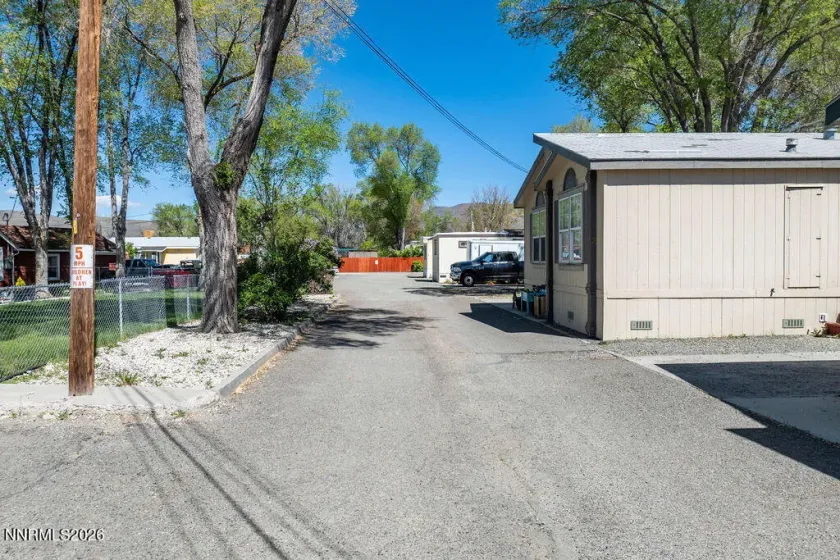 2650 Carmine, Carson City, Nevada 89706, ,Commercial Sale,Residential,Carmine,260004669