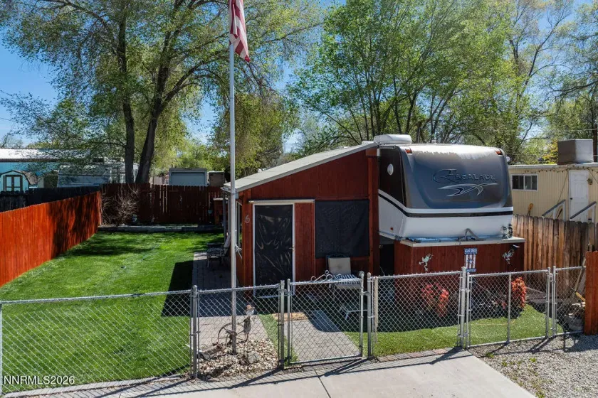 2650 Carmine, Carson City, Nevada 89706, ,Commercial Sale,Residential,Carmine,260004669