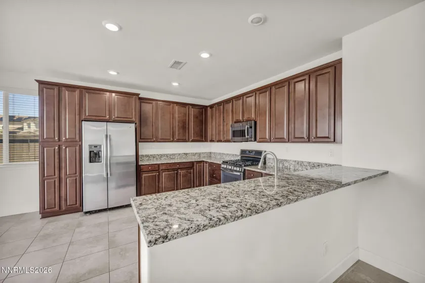 7027 Woodward, Sparks, Nevada 89436, 4 Bedrooms Bedrooms, ,2 BathroomsBathrooms,Residential,Residential,Woodward,260004674