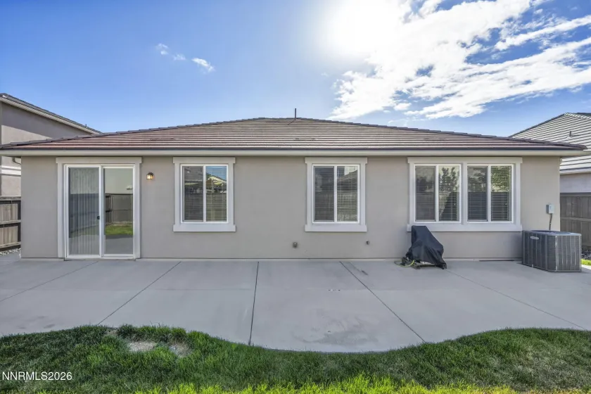 7027 Woodward, Sparks, Nevada 89436, 4 Bedrooms Bedrooms, ,2 BathroomsBathrooms,Residential,Residential,Woodward,260004674