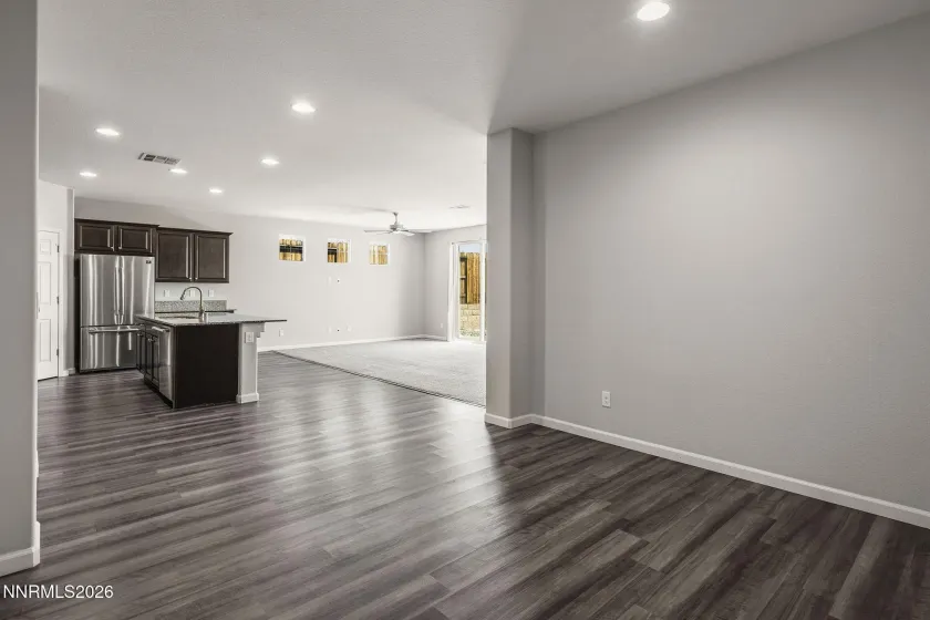 14138 Glowing Amber, Reno, Nevada 89511, 3 Bedrooms Bedrooms, ,3 BathroomsBathrooms,Residential,Residential,Glowing Amber,260004675