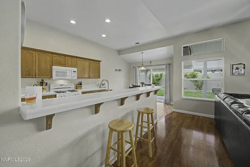 1770 Glen Cove, Reno, Nevada 89521, 3 Bedrooms Bedrooms, ,2 BathroomsBathrooms,Residential,Residential,Glen Cove,260004677