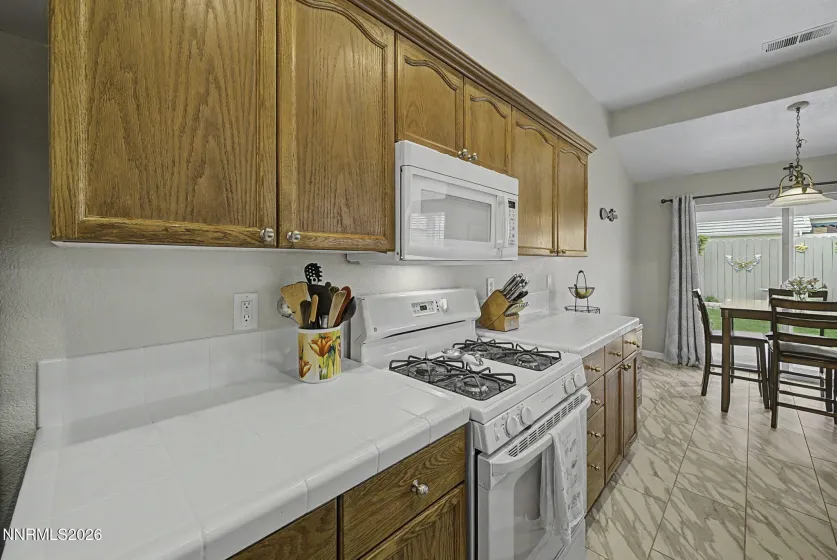 1770 Glen Cove, Reno, Nevada 89521, 3 Bedrooms Bedrooms, ,2 BathroomsBathrooms,Residential,Residential,Glen Cove,260004677