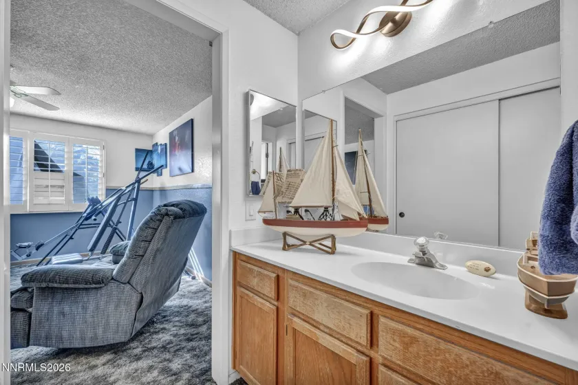 1286 Highgate, Sparks, Nevada 89434, 2 Bedrooms Bedrooms, ,3 BathroomsBathrooms,Residential,Residential,Highgate,260004678