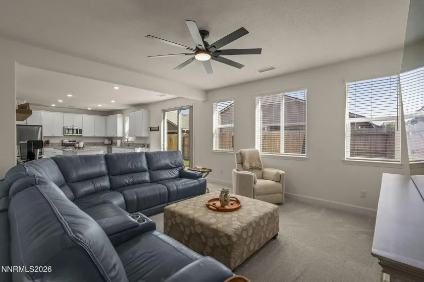 1135 Bravestone, Carson City, Nevada 89703, 4 Bedrooms Bedrooms, ,3 BathroomsBathrooms,Residential,Residential,Bravestone,260004681