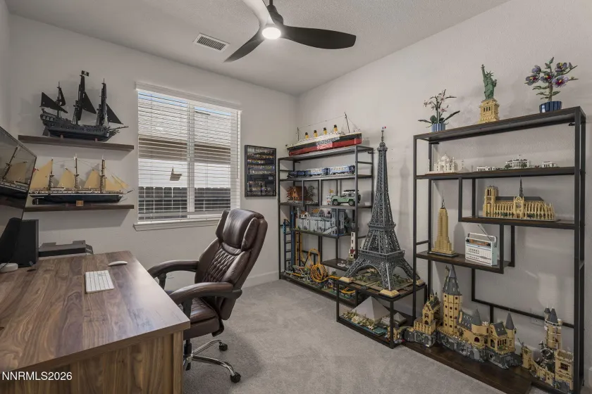 1135 Bravestone, Carson City, Nevada 89703, 4 Bedrooms Bedrooms, ,3 BathroomsBathrooms,Residential,Residential,Bravestone,260004681