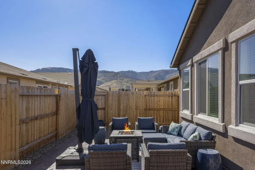 1135 Bravestone, Carson City, Nevada 89703, 4 Bedrooms Bedrooms, ,3 BathroomsBathrooms,Residential,Residential,Bravestone,260004681