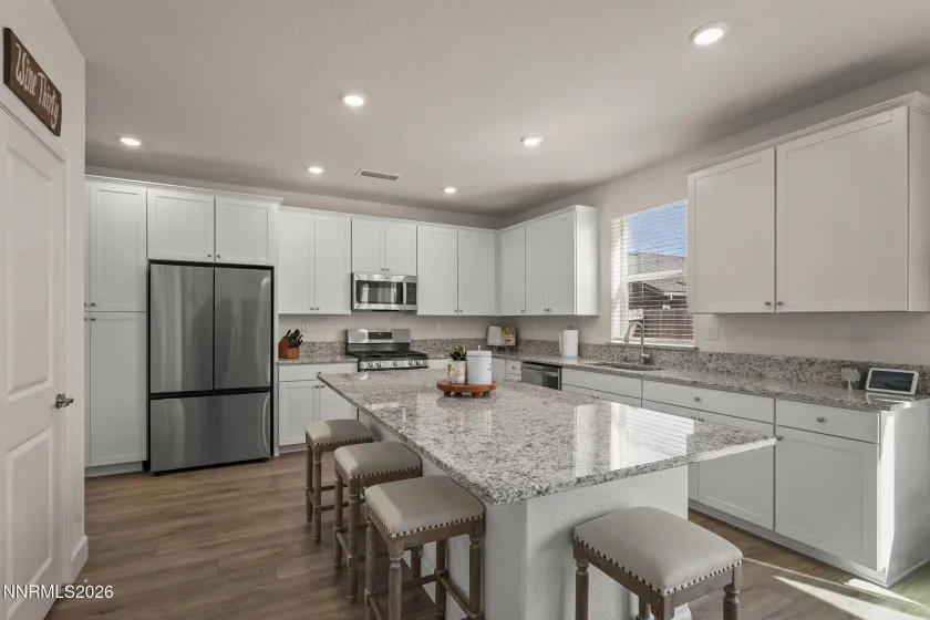 1135 Bravestone, Carson City, Nevada 89703, 4 Bedrooms Bedrooms, ,3 BathroomsBathrooms,Residential,Residential,Bravestone,260004681