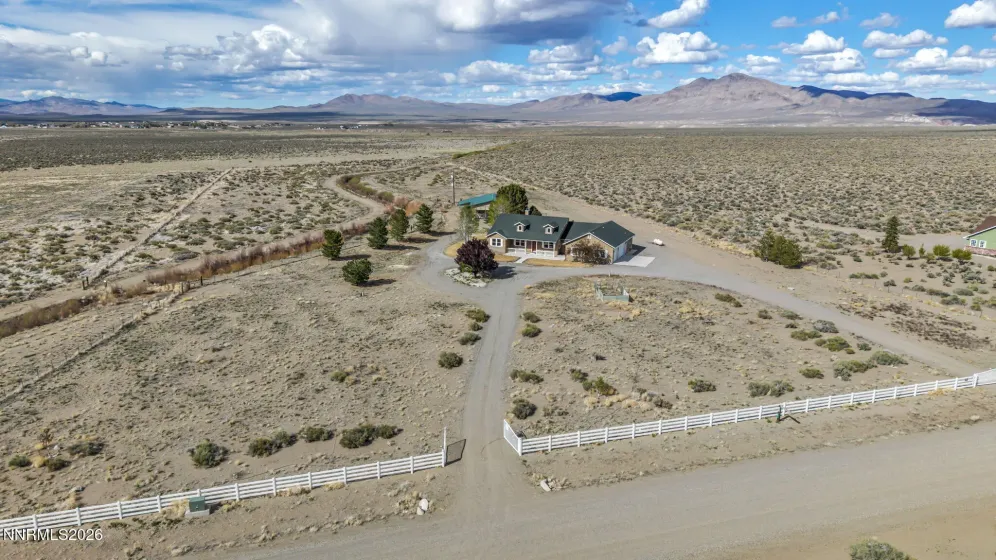 68 Kari, Smith Valley, Nevada 89430, 3 Bedrooms Bedrooms, ,3 BathroomsBathrooms,Residential,Residential,Kari,260004683