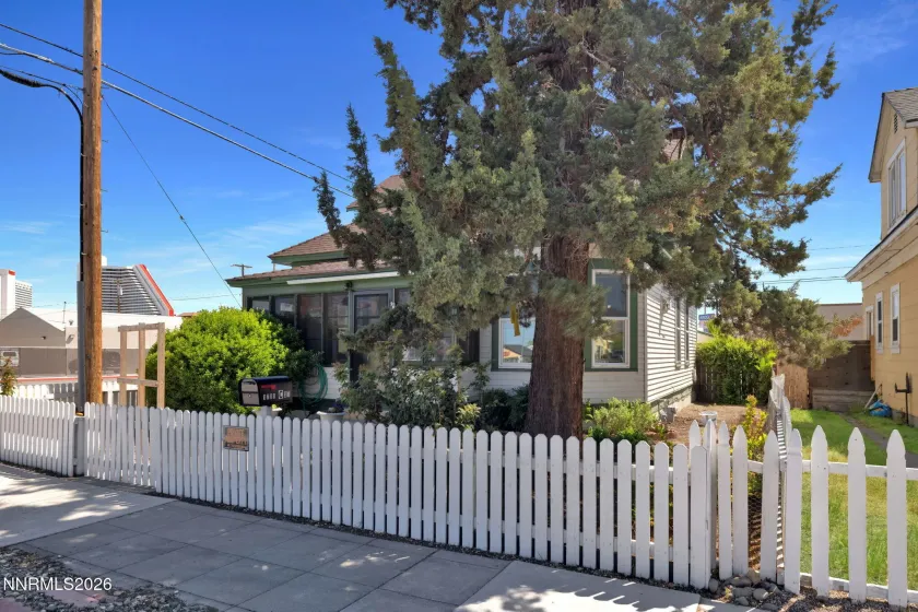 1701 C, Sparks, Nevada 89431, 2 Bedrooms Bedrooms, ,1 BathroomBathrooms,Residential,Residential,C,260004684