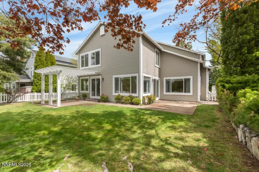 3685 Ranch Crest, Reno, Nevada 89509, 4 Bedrooms Bedrooms, ,3 BathroomsBathrooms,Residential,Residential,Ranch Crest,260004685