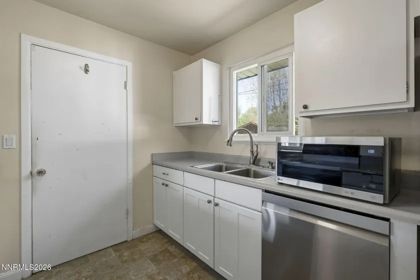 2630 Probasco, Sparks, Nevada 89431, 3 Bedrooms Bedrooms, ,2 BathroomsBathrooms,Residential,Residential,Probasco,260004688