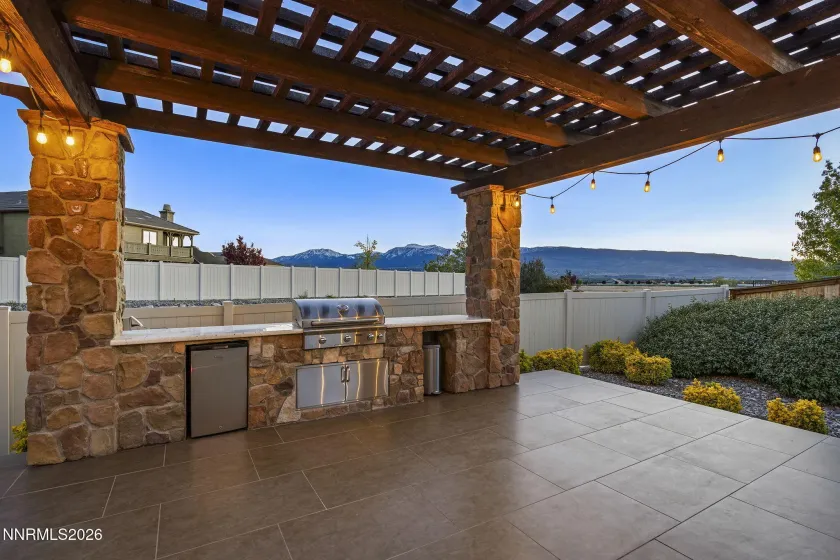 2670 Hanovarian, Reno, Nevada 89521, 3 Bedrooms Bedrooms, ,3 BathroomsBathrooms,Residential,Residential,Hanovarian,260004689