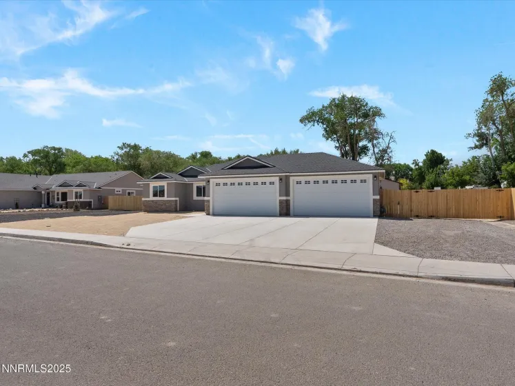 1370 Nevada Pacific, Fernley, Nevada 89408, 4 Bedrooms Bedrooms, ,2 BathroomsBathrooms,Residential,Residential,Nevada Pacific,260004690