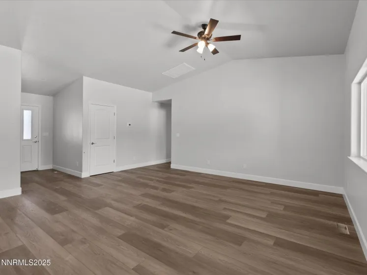 1370 Nevada Pacific, Fernley, Nevada 89408, 4 Bedrooms Bedrooms, ,2 BathroomsBathrooms,Residential,Residential,Nevada Pacific,260004690