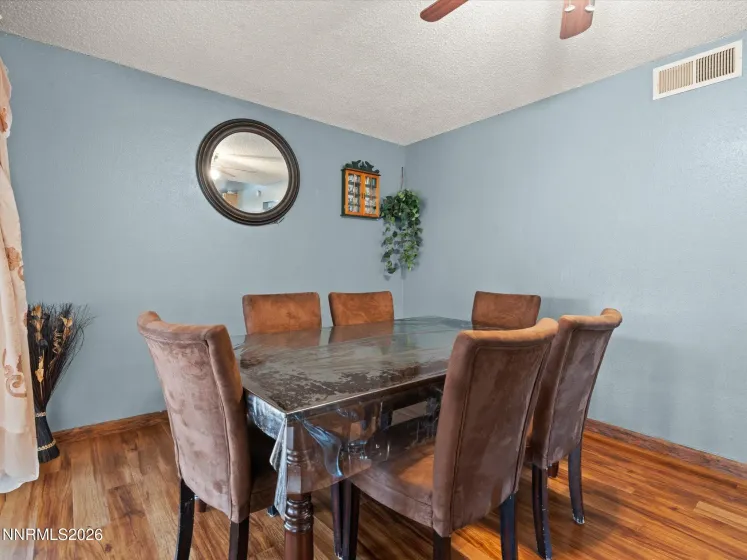 2575 9th, Reno, Nevada 89512, 3 Bedrooms Bedrooms, ,2 BathroomsBathrooms,Residential,Residential,9th,260004694