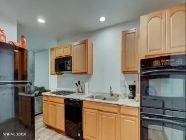 755 C, Hawthorne, Nevada 89415, 4 Bedrooms Bedrooms, ,2 BathroomsBathrooms,Residential Income,Residential,C,260004695