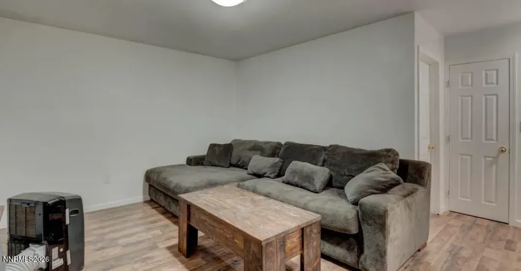 755 C, Hawthorne, Nevada 89415, 4 Bedrooms Bedrooms, ,2 BathroomsBathrooms,Residential Income,Residential,C,260004695