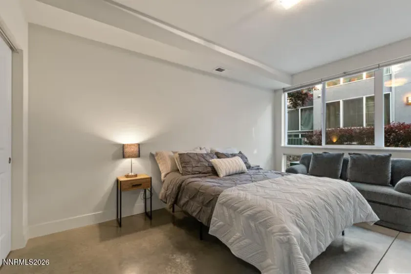 374 State, Reno, Nevada 89501, 2 Bedrooms Bedrooms, ,2 BathroomsBathrooms,Residential,Residential,State,260004698