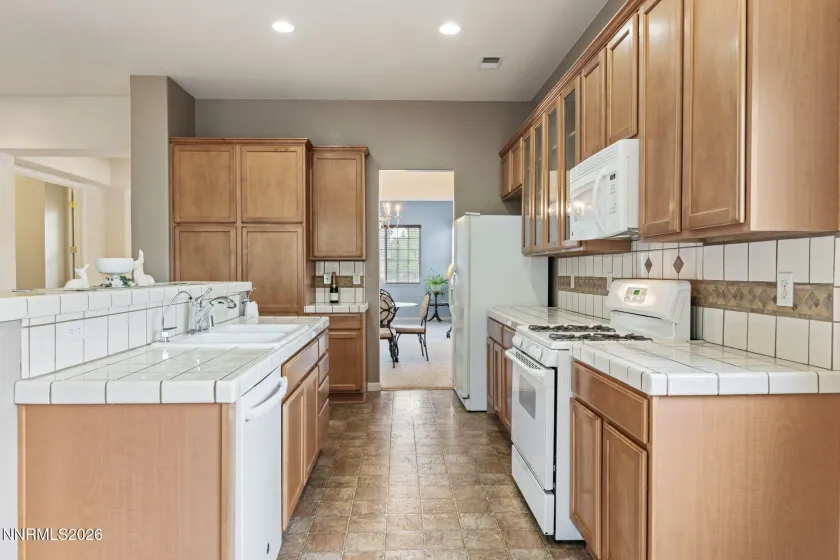 101 Poppy Hills, Dayton, Nevada 89403, 4 Bedrooms Bedrooms, ,2 BathroomsBathrooms,Residential,Residential,Poppy Hills,260004699