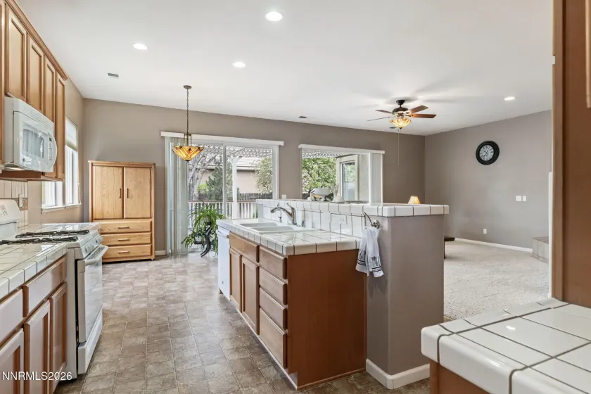 101 Poppy Hills, Dayton, Nevada 89403, 4 Bedrooms Bedrooms, ,2 BathroomsBathrooms,Residential,Residential,Poppy Hills,260004699