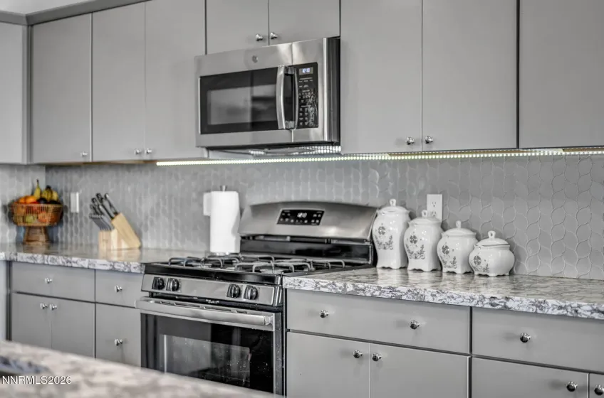 969 Estuary, Reno, Nevada 89506, 5 Bedrooms Bedrooms, ,3 BathroomsBathrooms,Residential,Residential,Estuary,260004700