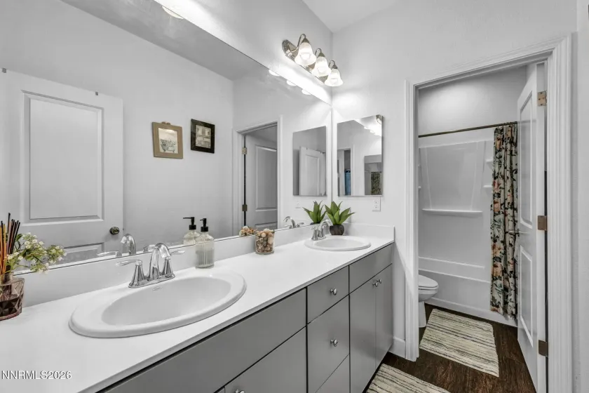 969 Estuary, Reno, Nevada 89506, 5 Bedrooms Bedrooms, ,3 BathroomsBathrooms,Residential,Residential,Estuary,260004700