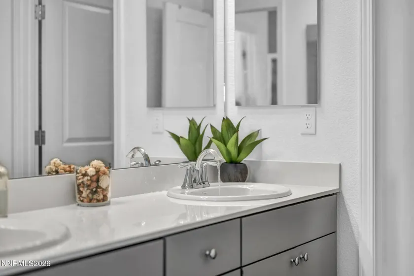 969 Estuary, Reno, Nevada 89506, 5 Bedrooms Bedrooms, ,3 BathroomsBathrooms,Residential,Residential,Estuary,260004700