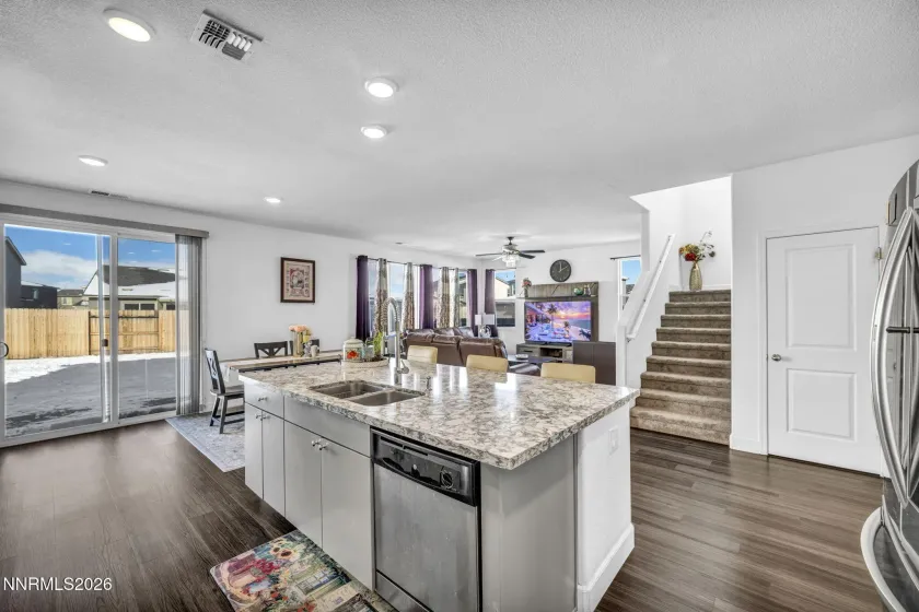 969 Estuary, Reno, Nevada 89506, 5 Bedrooms Bedrooms, ,3 BathroomsBathrooms,Residential,Residential,Estuary,260004700