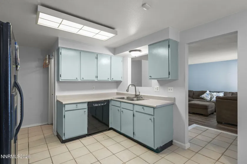 6850 Peppermint, Reno, Nevada 89506, 3 Bedrooms Bedrooms, ,2 BathroomsBathrooms,Residential,Residential,Peppermint,260004702