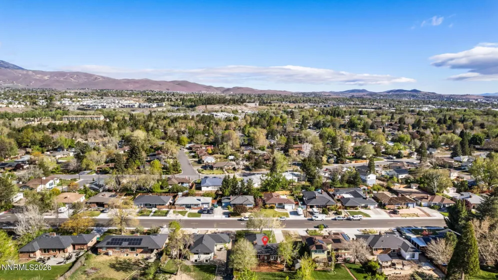 1740 California, Reno, Nevada 89509, 3 Bedrooms Bedrooms, ,2 BathroomsBathrooms,Residential,Residential,California,260004703