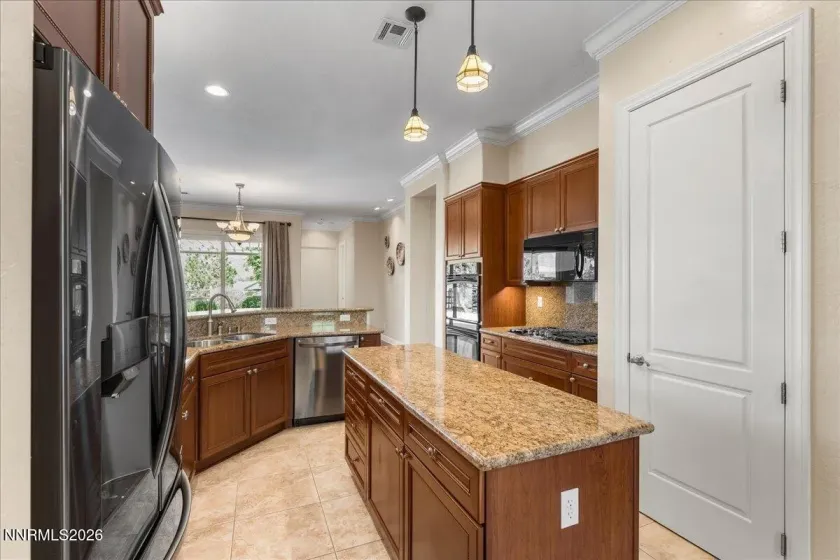 1665 Ashland Bluff, Reno, Nevada 89523, 3 Bedrooms Bedrooms, ,2 BathroomsBathrooms,Residential,Residential,Ashland Bluff,260004692