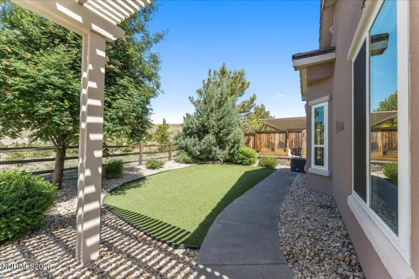 1665 Ashland Bluff, Reno, Nevada 89523, 3 Bedrooms Bedrooms, ,2 BathroomsBathrooms,Residential,Residential,Ashland Bluff,260004692