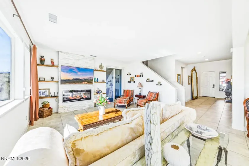 8770 Lost Creek, Reno, Nevada 89523, 4 Bedrooms Bedrooms, ,4 BathroomsBathrooms,Residential,Residential,Lost Creek,260002203