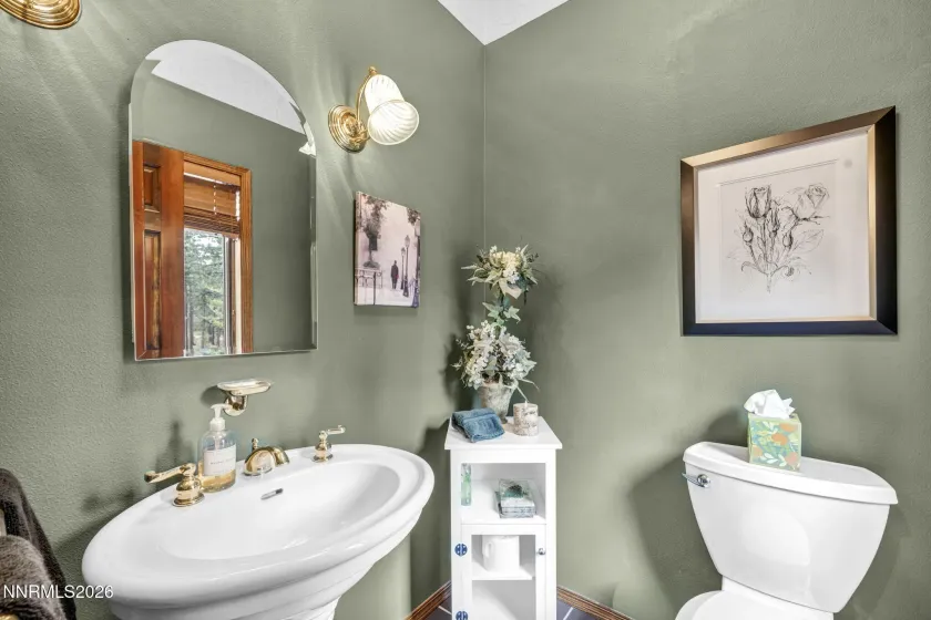 1300 Douglas Fir, Reno, Nevada 89511, 4 Bedrooms Bedrooms, ,4 BathroomsBathrooms,Residential,Residential,Douglas Fir,260004706