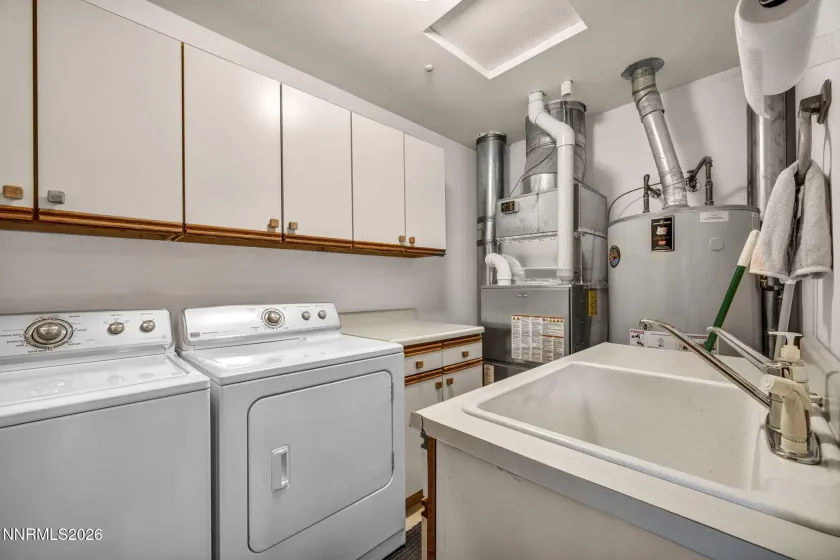 1300 Douglas Fir, Reno, Nevada 89511, 4 Bedrooms Bedrooms, ,4 BathroomsBathrooms,Residential,Residential,Douglas Fir,260004706